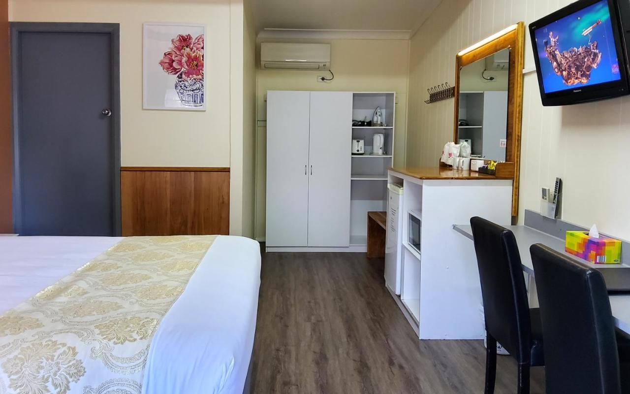 Highway Motor Inn Taree Extérieur photo