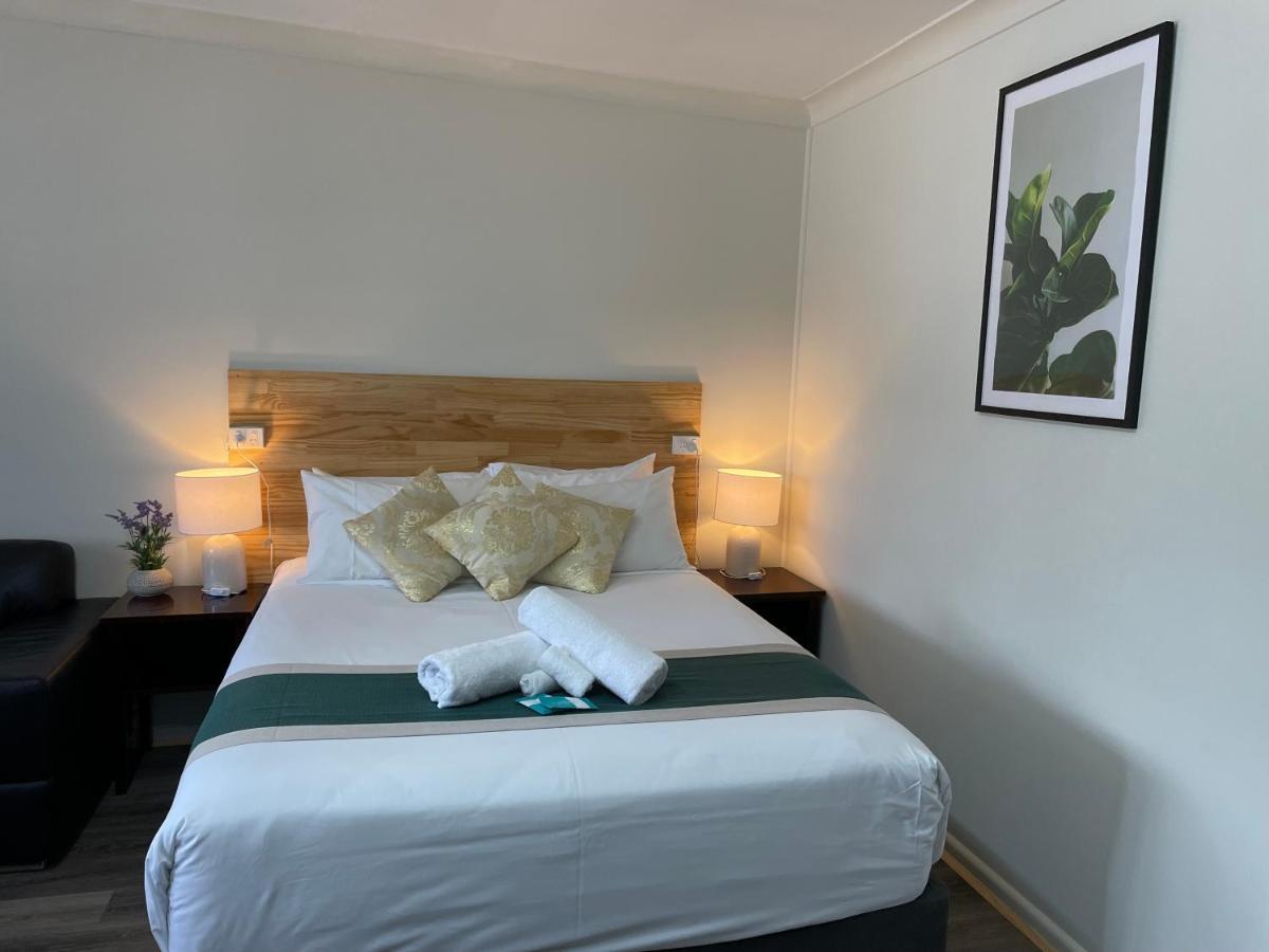 Highway Motor Inn Taree Extérieur photo